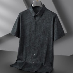 Casual trendy short-sleeved shirt