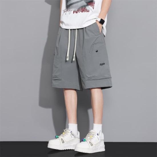 Loose cargo shorts Loose cargo shorts