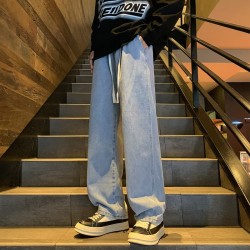 Loose casual jeans