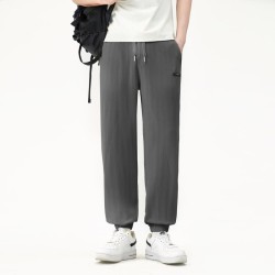 Straight-leg casual trousers