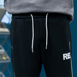 Casual sports trousers with cuffs
